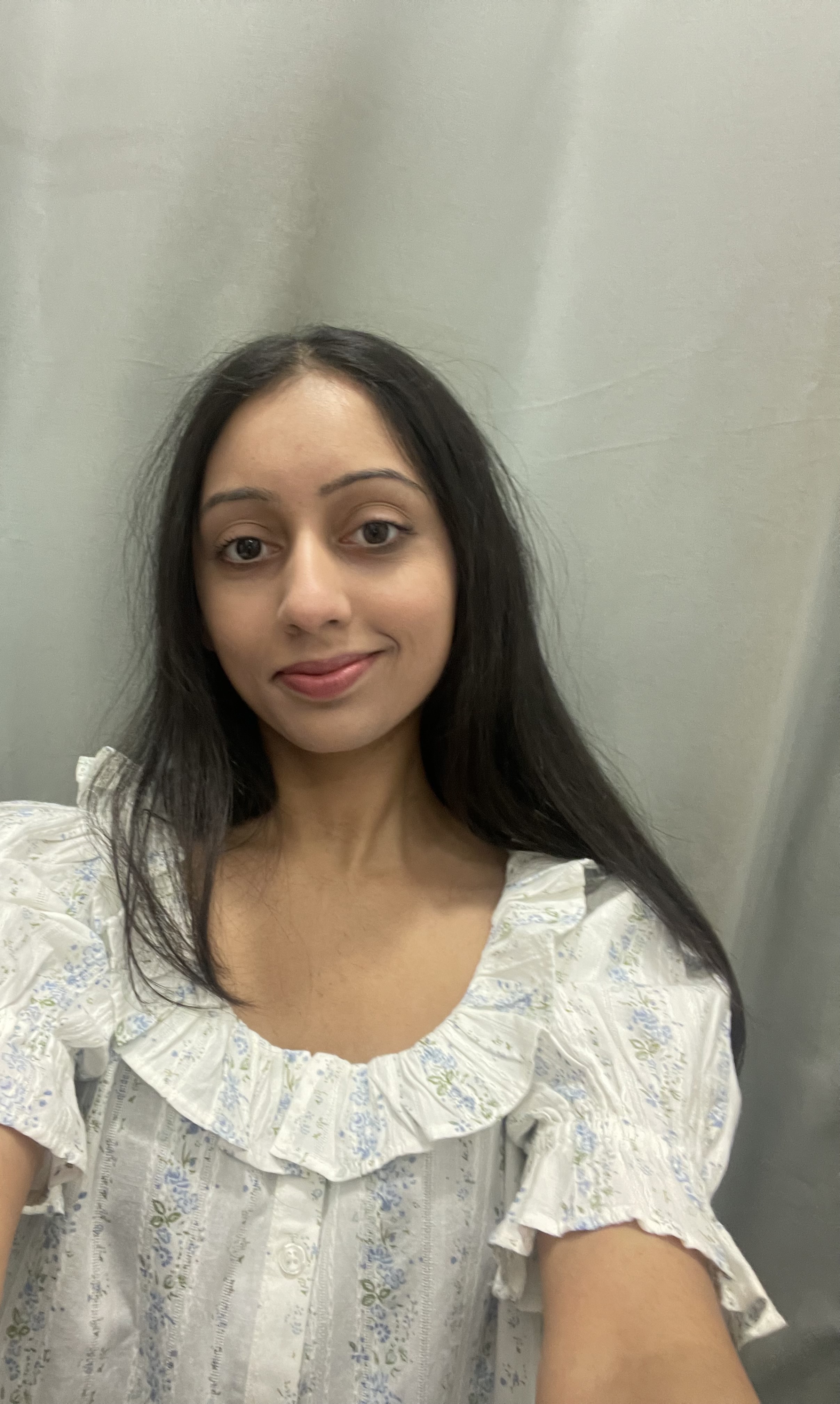 Ria 's Profile Picture