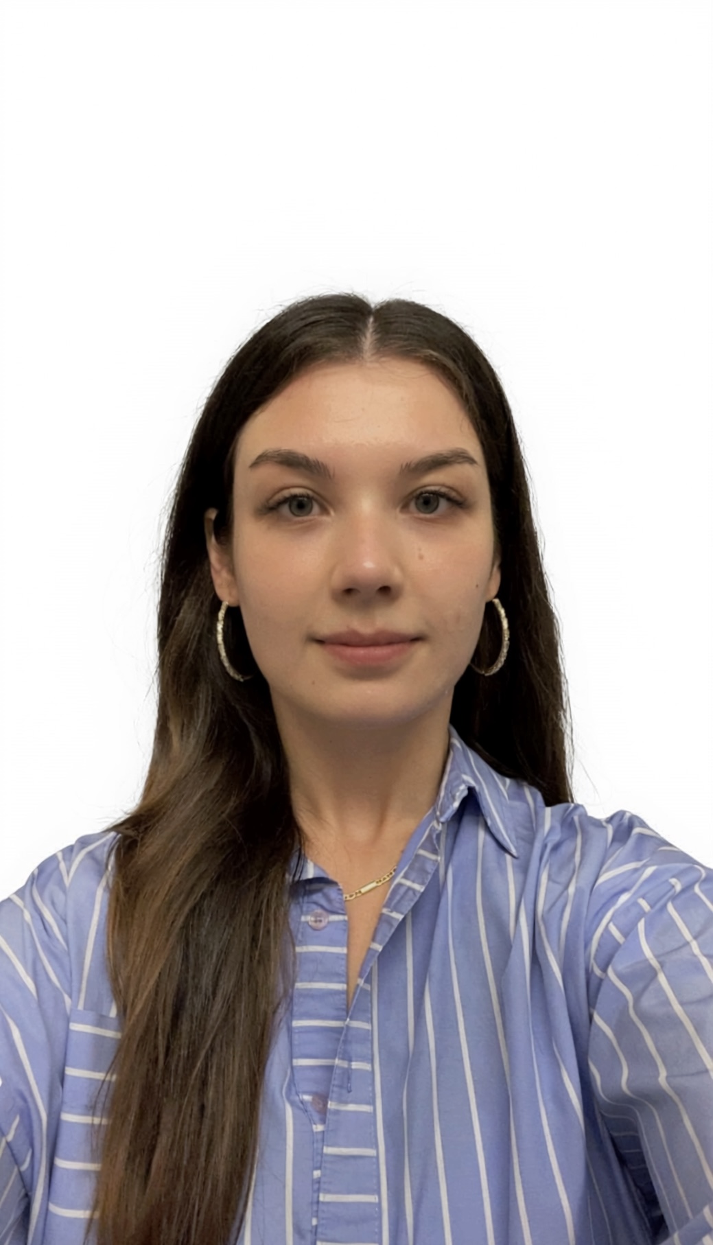 Madalina 's Profile Picture
